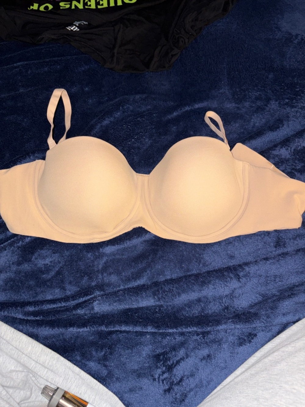 SKIMS Nude Strapless Convertible Bra with Removable Straps